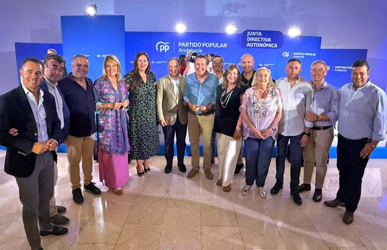 La delegación 'popular' onubense desplazada a Sevilla
