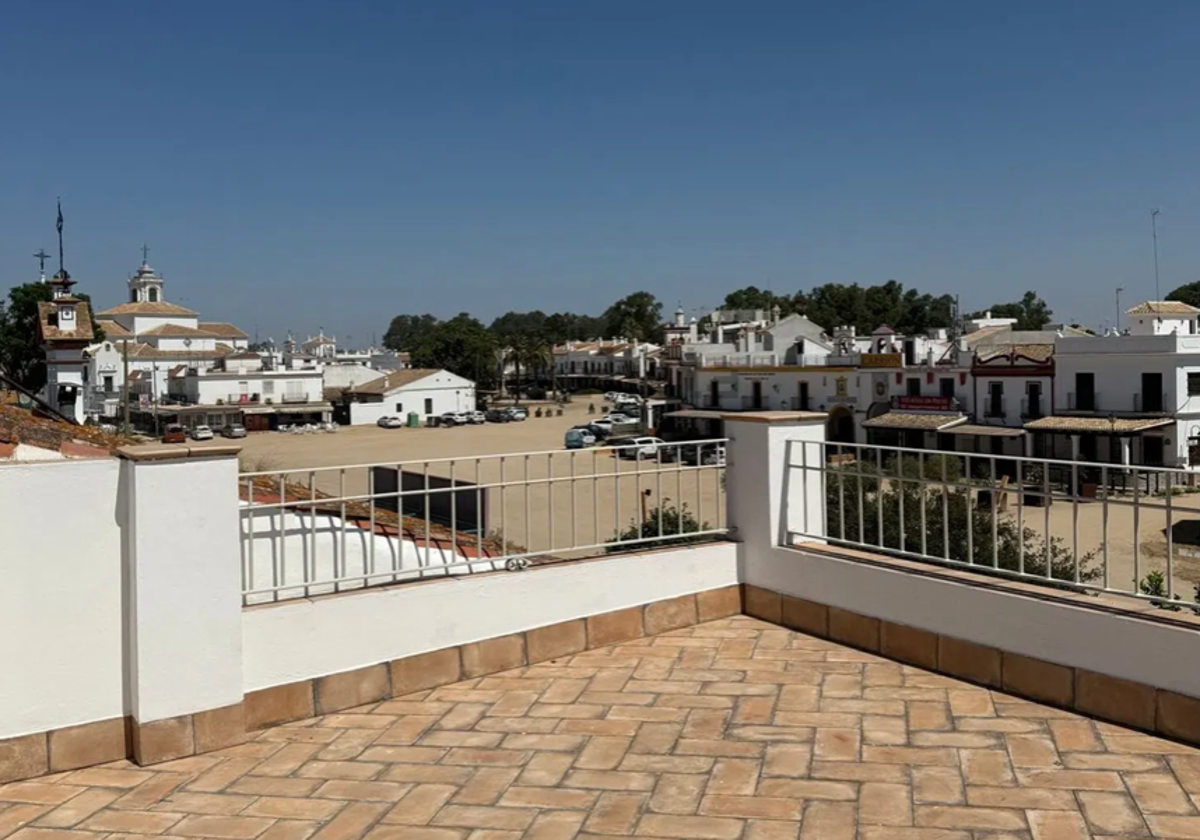Vista desde una de las terrazas de la vivienda a la venta en El Rocío