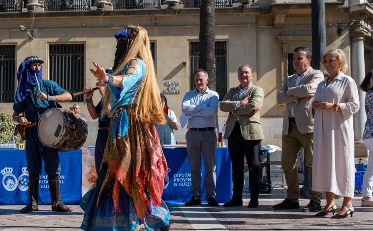 Imagen principal - Las Jornadas de Cultura Islámica de Almonaster celebran 25 años de patrimonio, historia y encanto