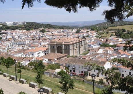 Imagen secundaria 1 - Castaño del Robledo, Aracena y Fuenteheridos
