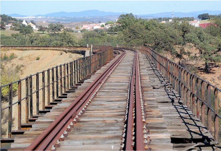 Puente del Cascabelero, en la misma comarca
