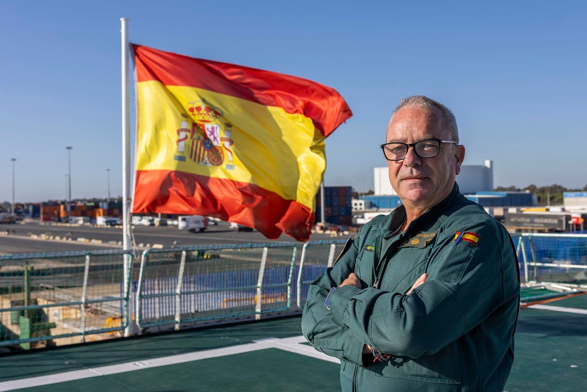 La visita al 'Duque de Ahumada' de la Guardia Civil, en imágenes
