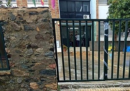 Mañana de nervios en los colegios de Huelva: el aviso rojo llegó con los niños ya en clase