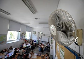 La Junta reparte 3,8 millones de euros entre 244 colegios e institutos de Huelva para que mejoren su climatización