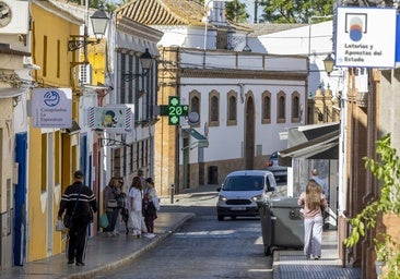 Rociana, el pueblo con la renta más baja de Huelva: «Aquí por desgracia se trabaja mucho en B»