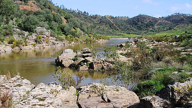 Zona de la Ribera del Chanza, frontera natural entre España y Portugal a la altura de Paymogo