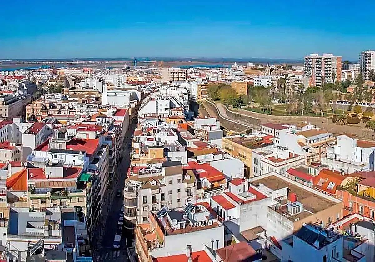 Vista aérea panorámica de Huelva capital