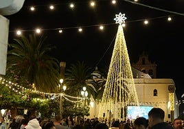 En este pueblo de Huelva habrá nevadas, zambombas y parques de atracciones para celebrar la Navidad 2025