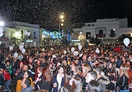 La programación navideña de este pueblo de Huelva incluye una visita de Papá Noel, un belén viviente, zambombas y una gran burrada