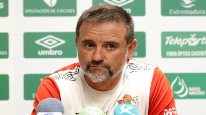 Julio Cobos en una rueda de prensa