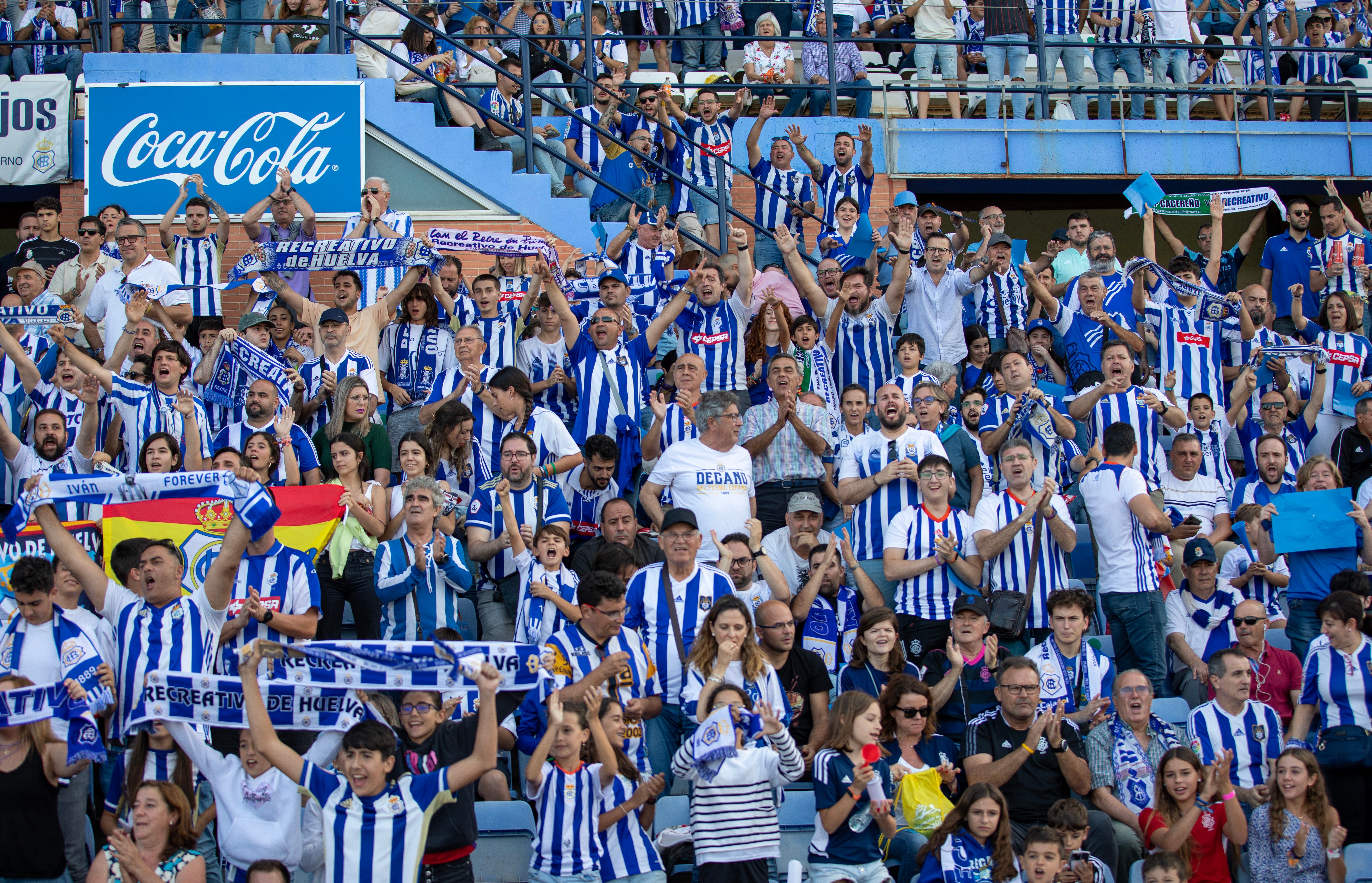 Recreativo-Cacereño: La tribu del recreativismo invoca el ascenso