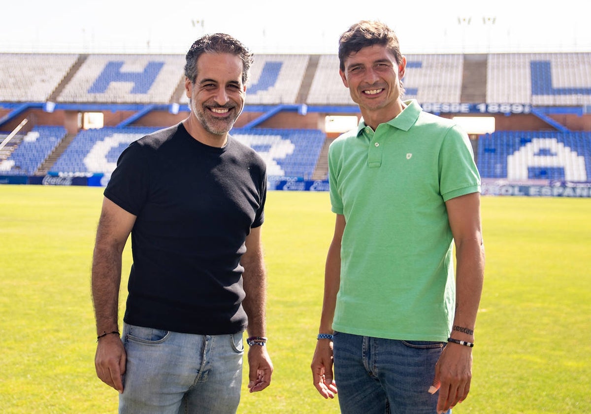 José Ángel González junto a Jesús Vázquez