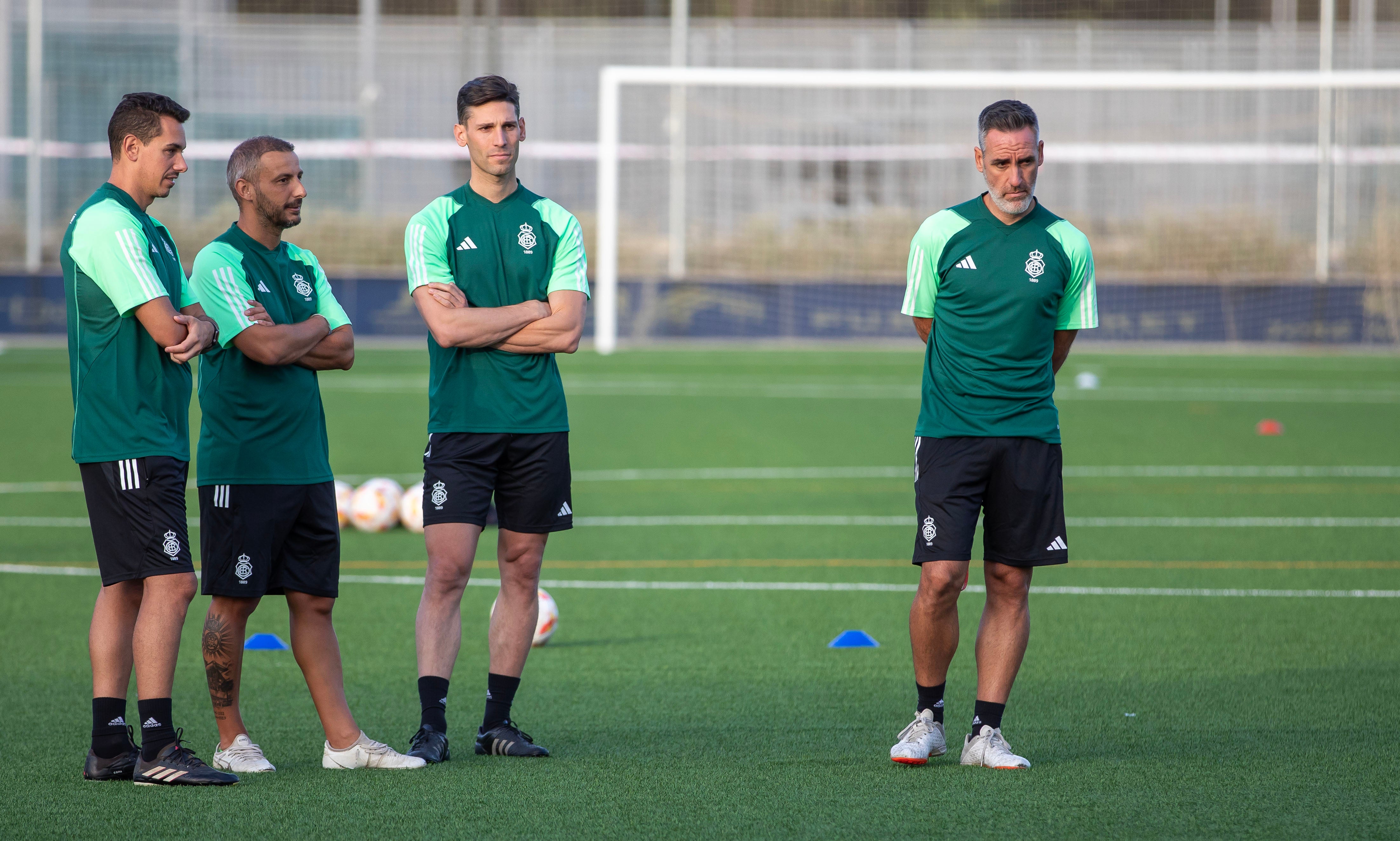 El Recreativo 2023/24 arranca a sudar en Lamiya