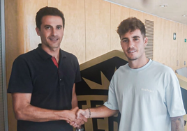 El Intercity, primer rival liguero del Recreativo, se refuerza con un delantero onubense