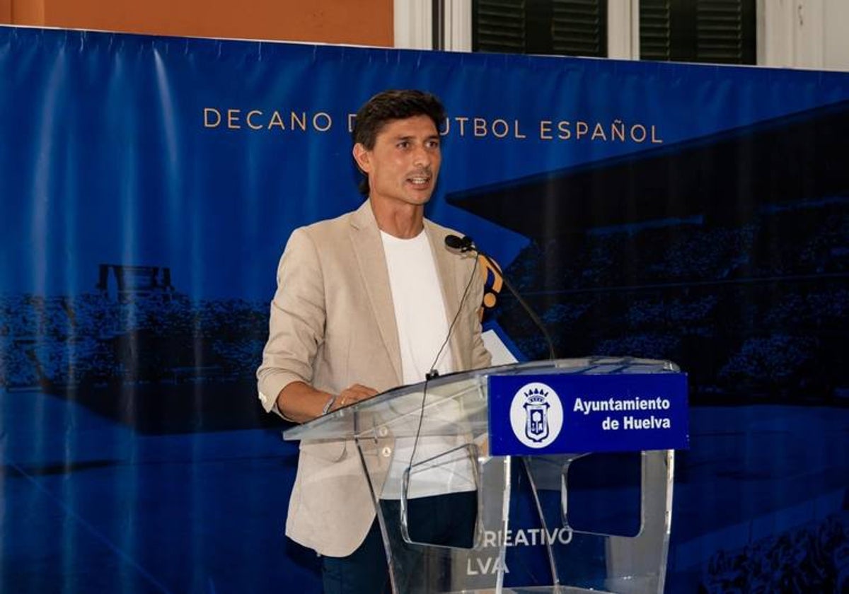 Jesús Vázquez, presidente del Decano