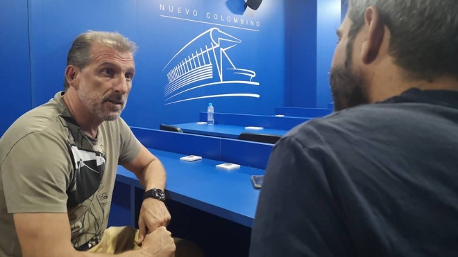 El director deportivo del Decano durante la entrevista concedida a Huelva24.com