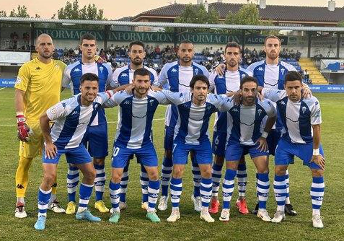 Formación inicial del Alcoyano en un partido disputado esta temporada en su estadio de El Collao