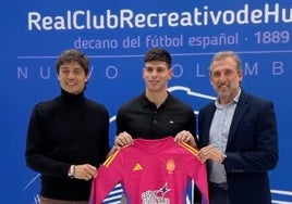 Guillermo Centurión: «Me llena ilusión y de mucho orgullo que un equipo tan grande históricamente como el Recre apueste por mí»