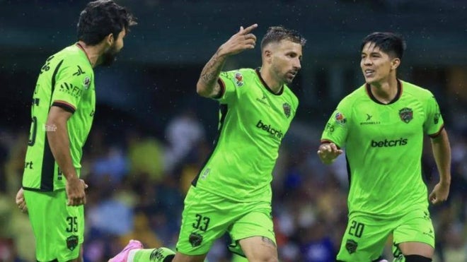 Aitor García tras anotar un gol con el FC Juárez