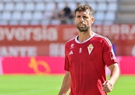 El traspaso que agita el 'tranquilo' mercado invernal de fichajes en la Primera RFEF