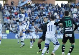 La ambición de Antonio Domínguez, el héroe de la ida ante el Alcoyano: «Estamos arriba por méritos propios y la clave es seguir siendo regulares»