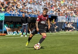 Humilde Sergio Díez: «Aprendo mucho de Antoñito y lo que decida el míster para el once inicial siempre va a ser lo correcto»