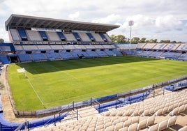 Dónde ver Recreativo de Huelva - Mérida: canal de TV y streaming online del partido de Primera RFEF 2023-2024