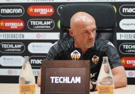 Dick Schreuder: «El Recreativo tiene un centro del campo muy bueno, muy creativo»