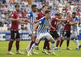 La clasificación de Primera RFEF a falta de ocho jornadas con el Recreativo peleando con el Ceuta... y con el Murcia