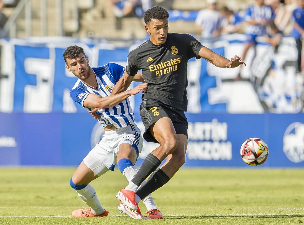 Las mejores imágenes del triunfo del Recreativo con el Real Madrid Castilla