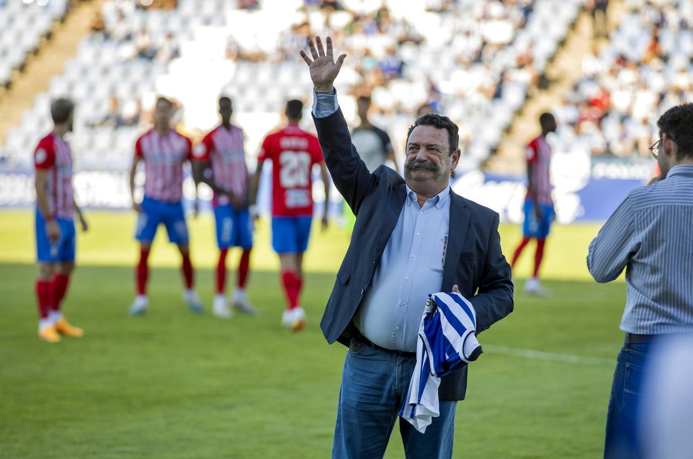 Un triunfo dedicado a Rodolfo Ortiz y Fuente Clara Cabrera