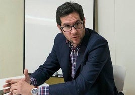 Carlos Hita encuentra trabajo justo un año después de su despido del Recreativo