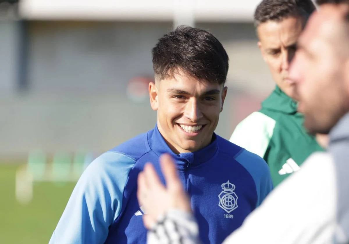Miguelete en un entrenamiento en su etapa en el Decano