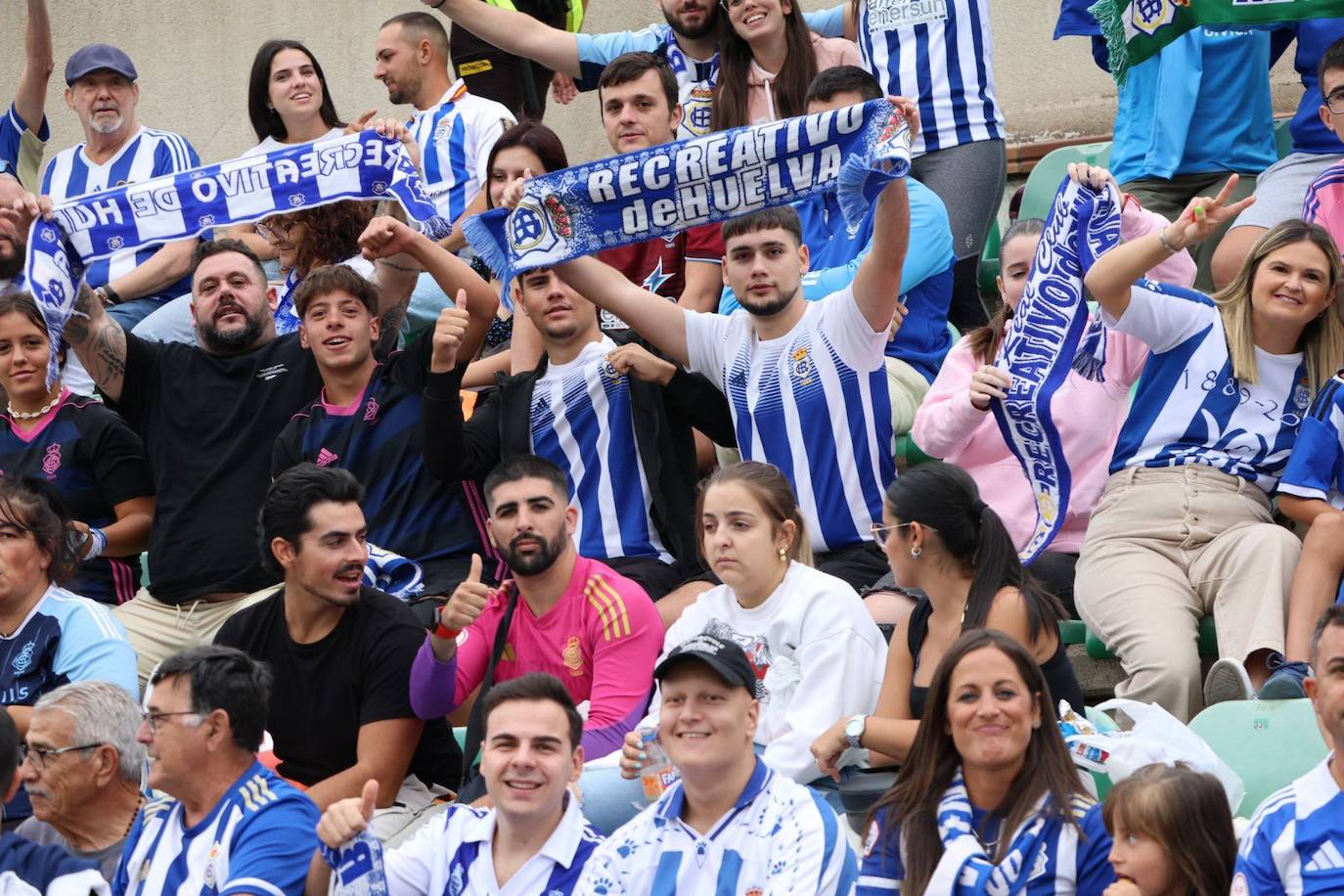 Todas las imágenes que ha generado la visita del Recreativo al filial del Betis