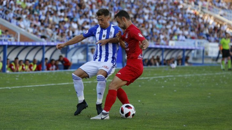 Diego Jiménez en el Recreativo-Fuenlabrada de la vuelta de la eliminatoria de ascenso a Segunda División en 2019