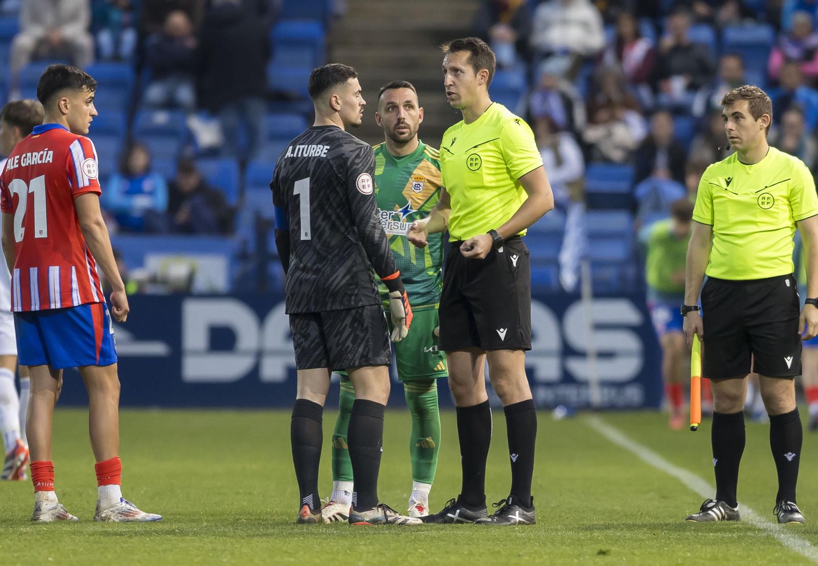 Las mejores imágenes del Recreativo - Atlético de Madrid B