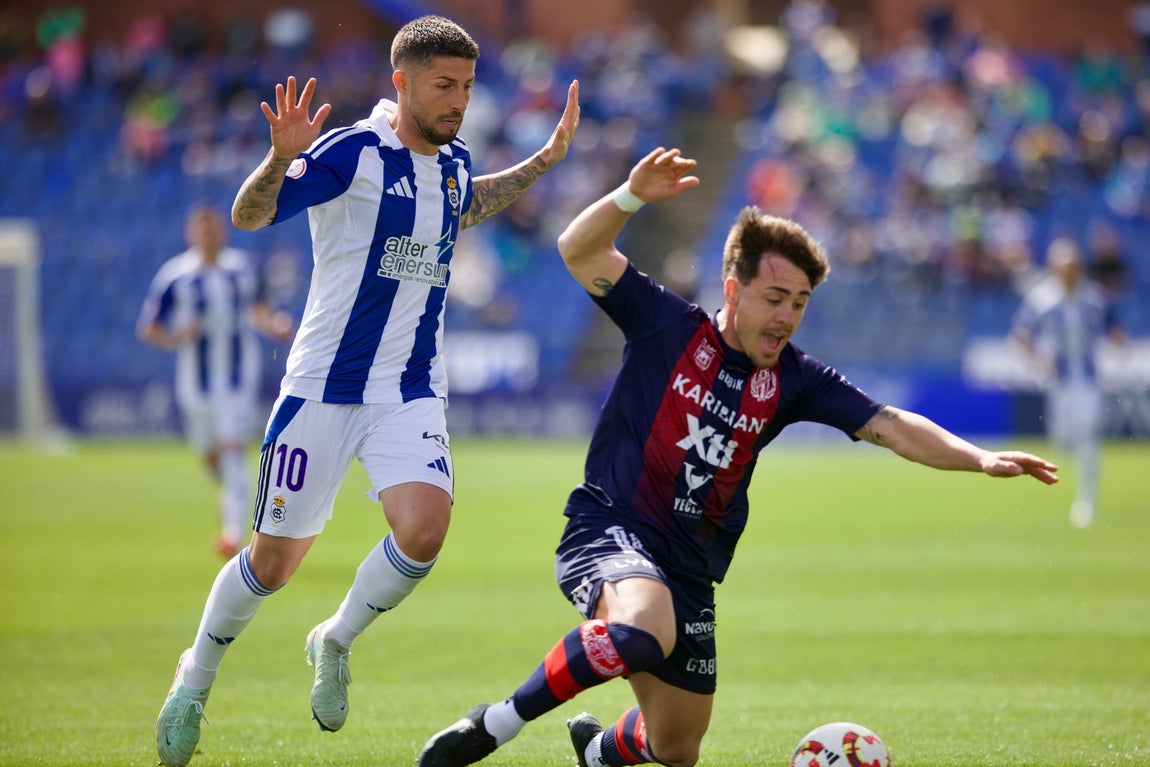 Las mejores imágenes de la victoria del Recreativo ante el Yeclano