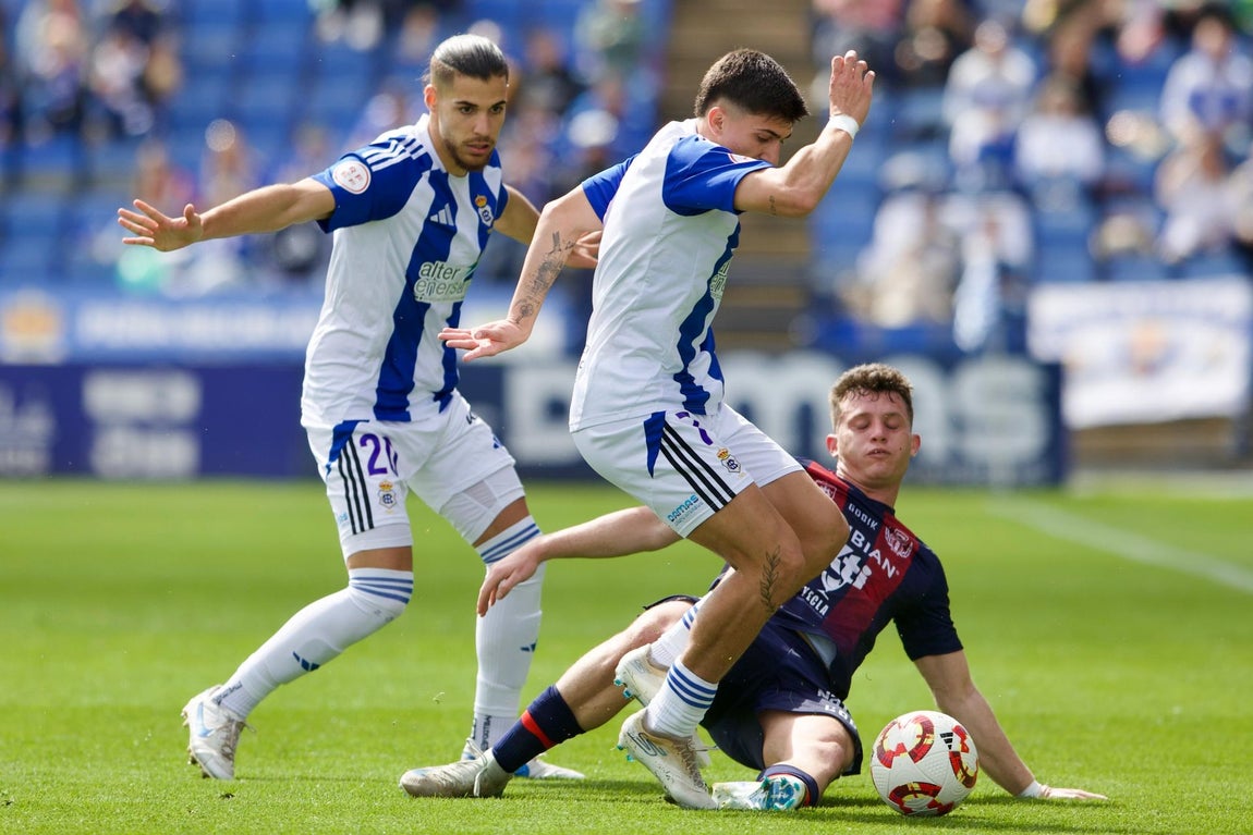 Las mejores imágenes de la victoria del Recreativo ante el Yeclano