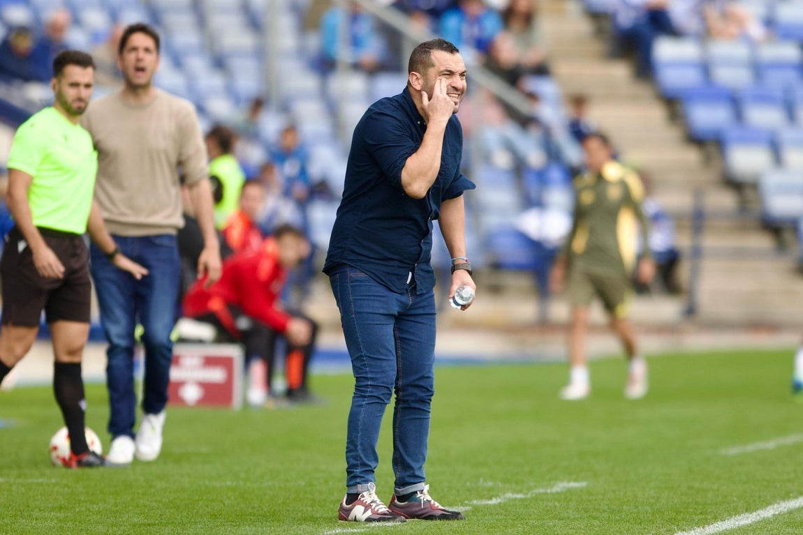Las mejores imágenes de la victoria del Recreativo ante el Yeclano