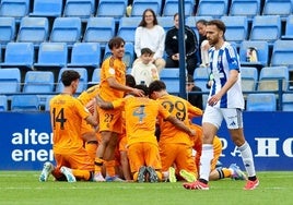 El Recreativo puso los errores y el Castilla el talento (1-4)
