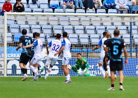 Imagen secundaria 1 - El Recreativo se vacía en la nada (0-0)