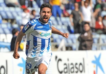 Un futbolista mítico de Huelva anuncia su retirada a los 34 años: «Quiero darle las gracias a todos»