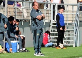 Alberto Lasarte, técnico del filial almeriense