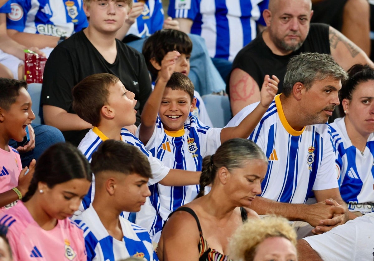 Aficionados del Recreativo en el Trofeo Colombino