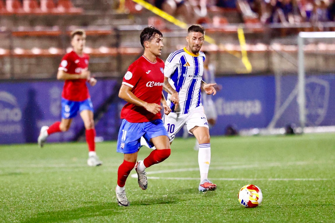 Las imágenes de la victoria del Recre en Estepona
