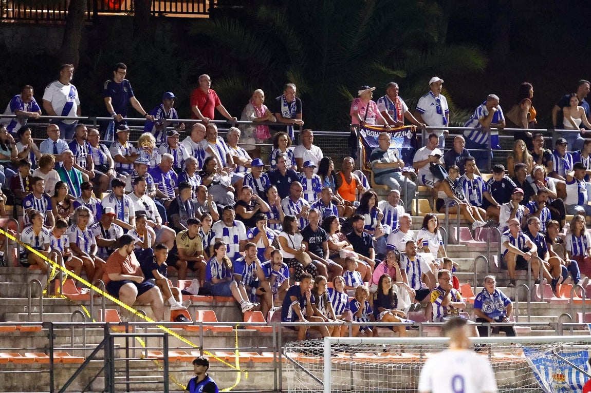 Las imágenes de la victoria del Recre en Estepona