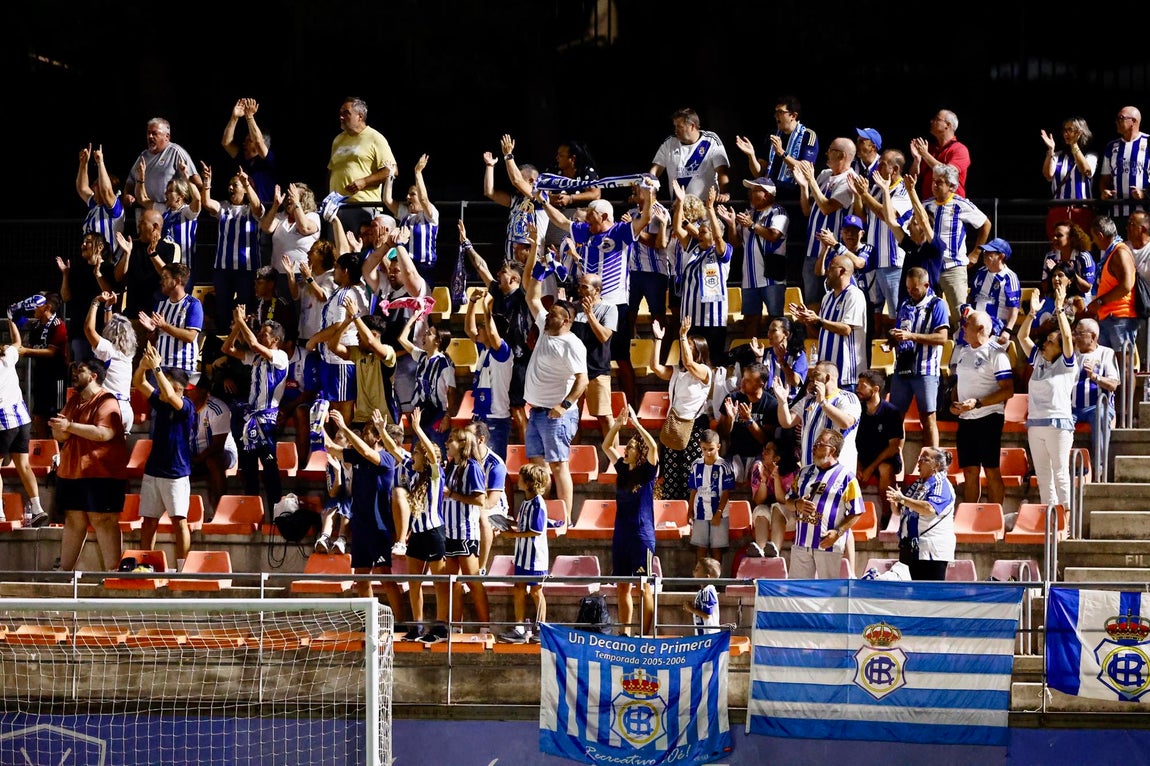 Las imágenes de la victoria del Recre en Estepona