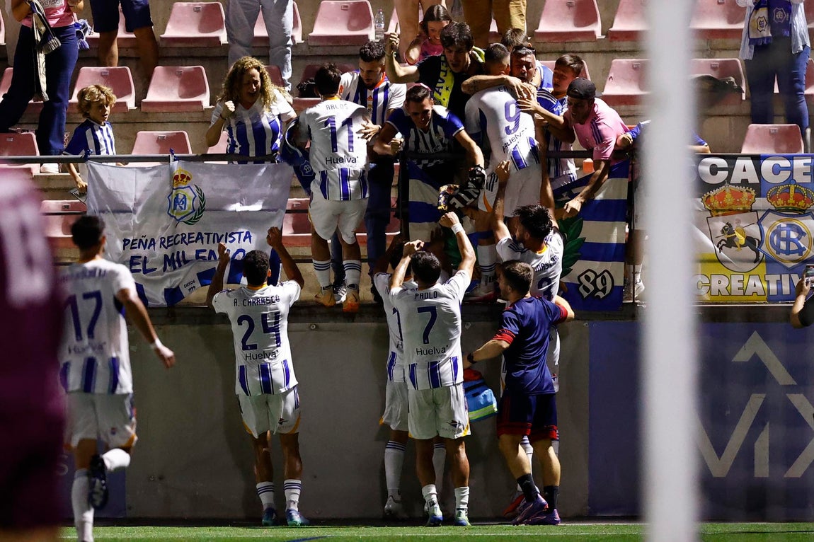 Las imágenes de la victoria del Recre en Estepona
