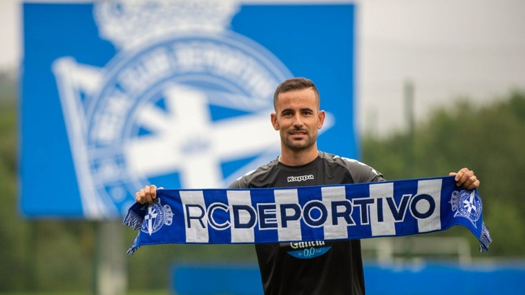 Juan Carlos Menudo en su etapa en el Deportivo de la Coruña en la temporada 2011/12