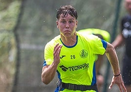 Davinchi no jugará más en lo que resta de año tras pasar por el quirófano